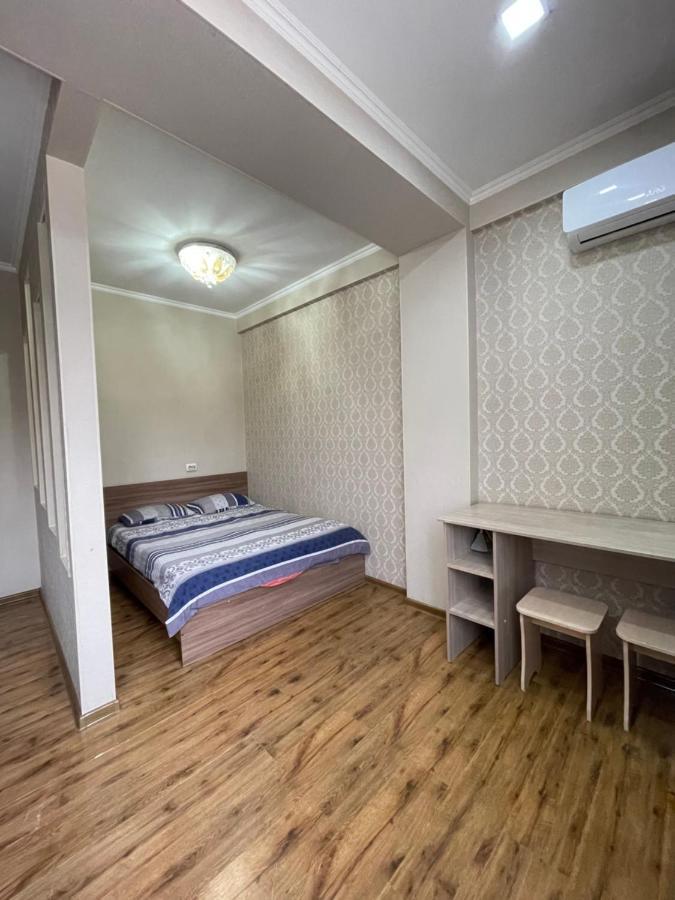 Rent Home Kg На Манаса Боконбаева Bishkek Exterior photo